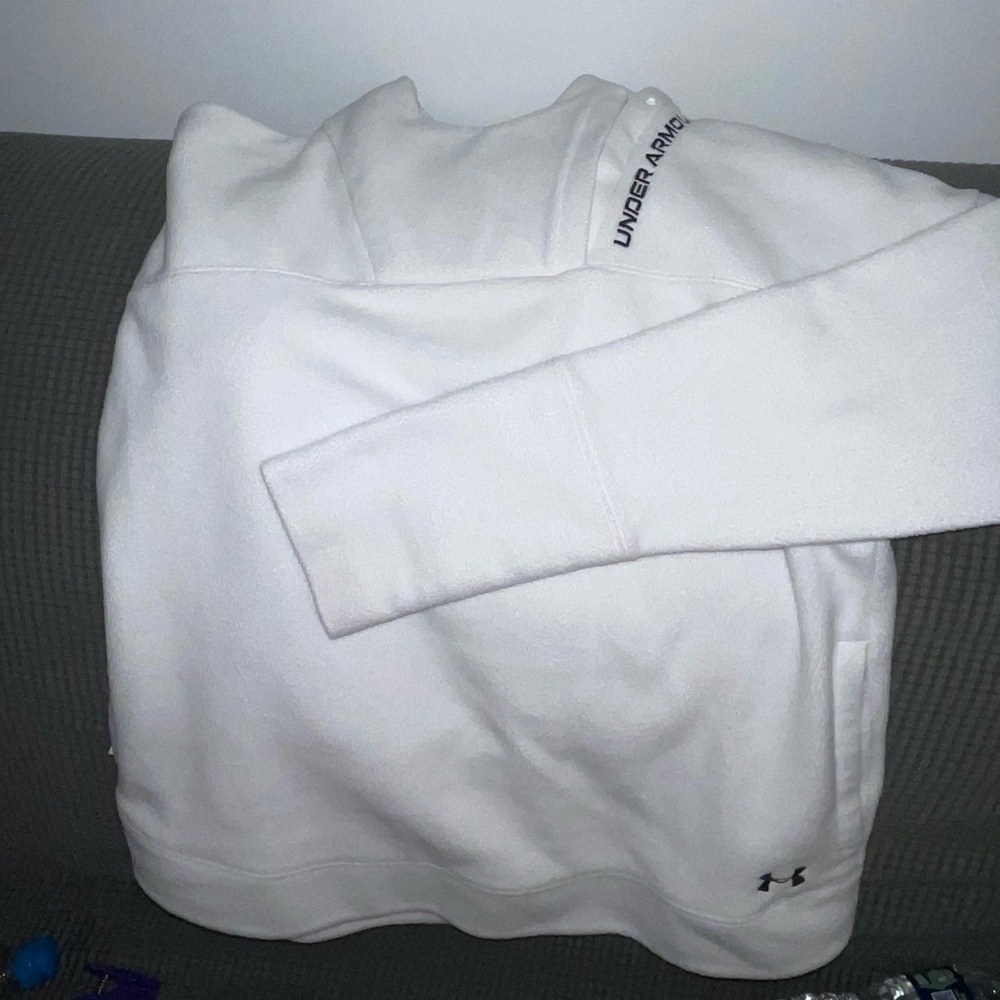 White Under Armour Recovery sweatshirt NWT